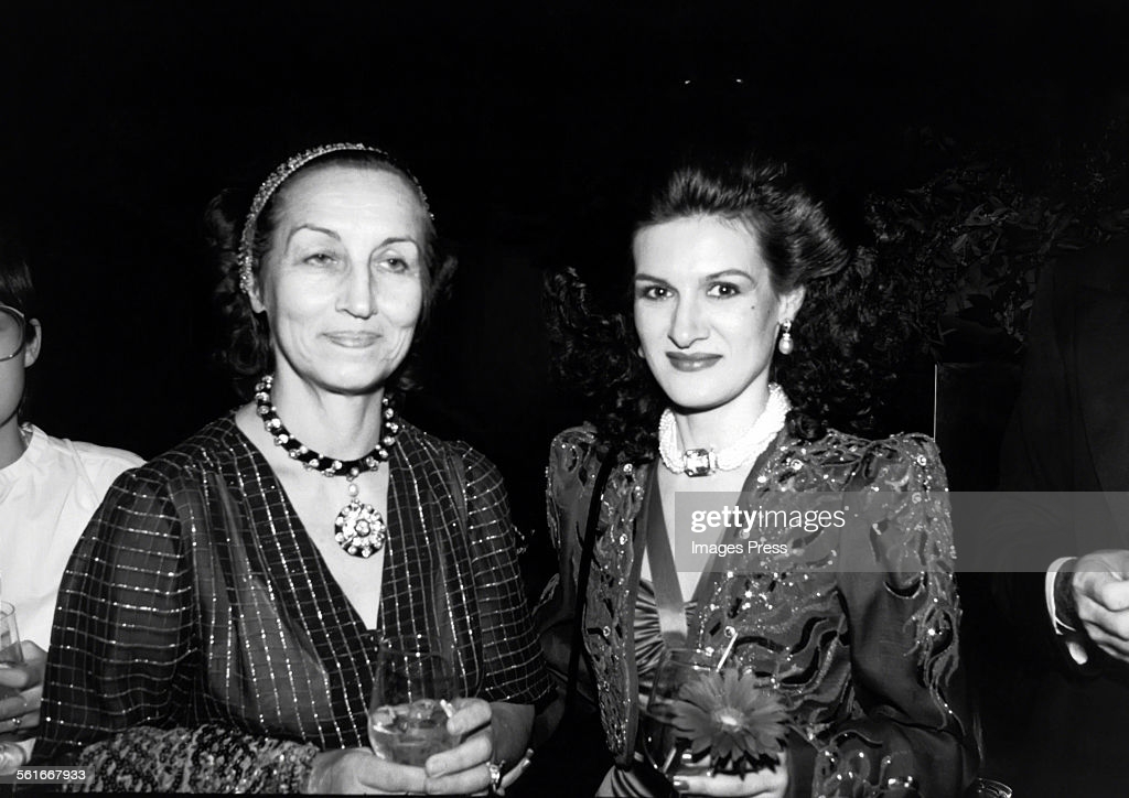 Who is Paloma Picasso's mother?